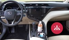 Ženský pohľad na: Toyota Camry Hybrid – návrat legendy po 15 rokoch - KAMzaKRASOU.sk